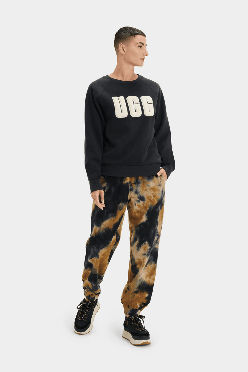 UGG Genser & Cardigan Madeleine Crewneck Black/Cream